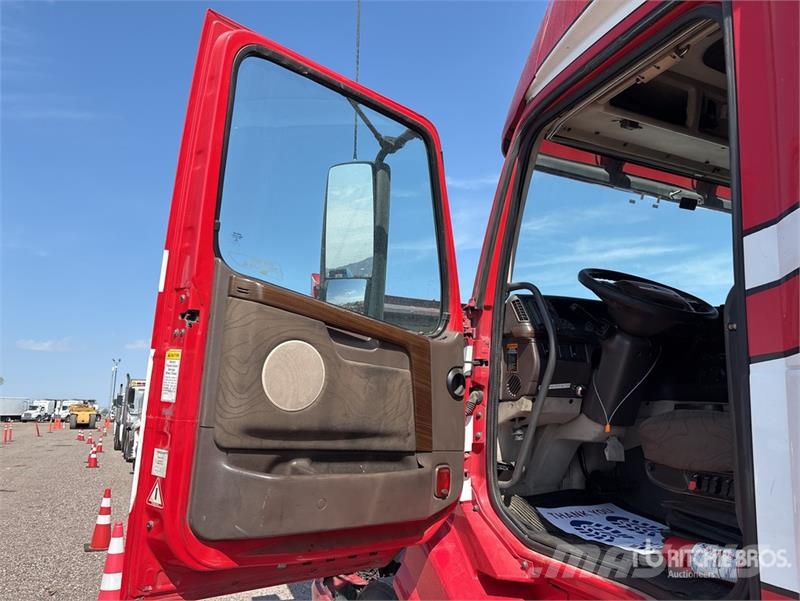 Volvo VNL Vilcēji