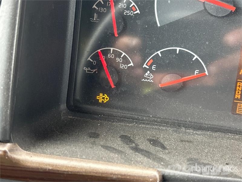 Volvo VNL 牵引车