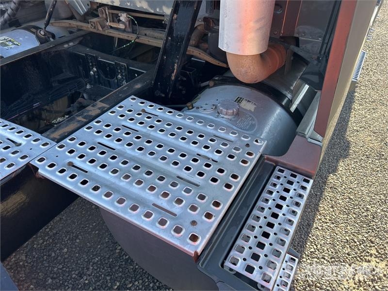 Volvo VNL Tegljači