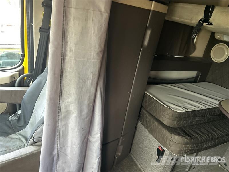 Volvo VNL 牵引车