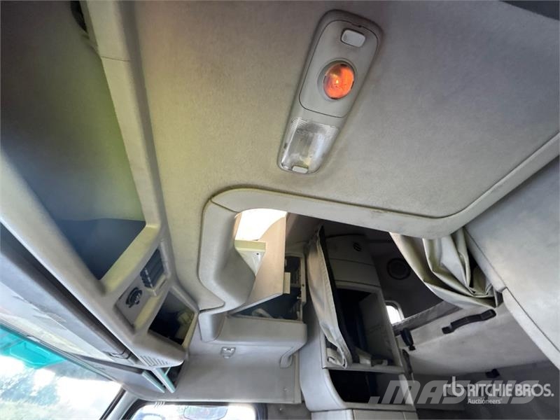Volvo VNL Vilcēji