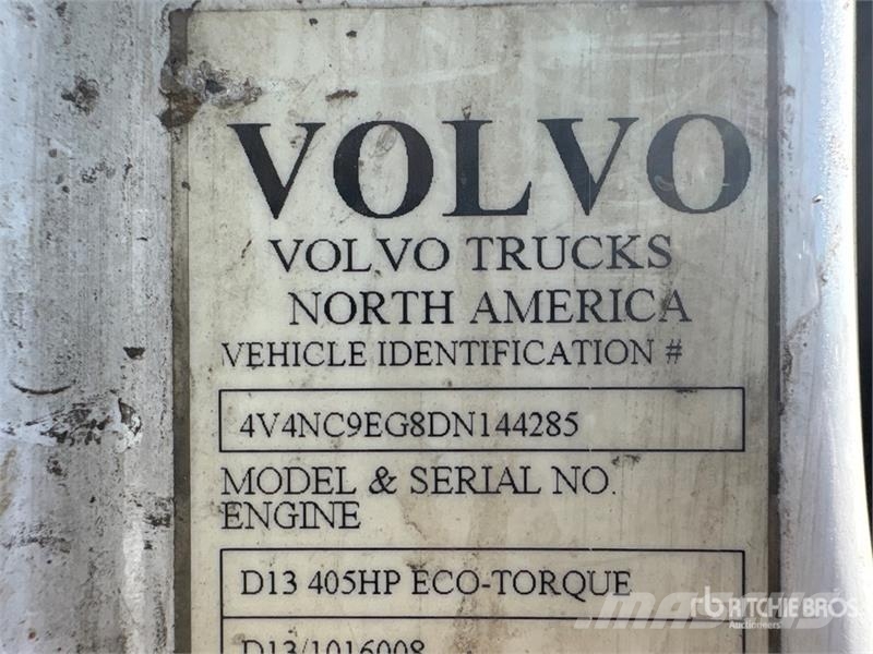 Volvo VNL Vlačilci