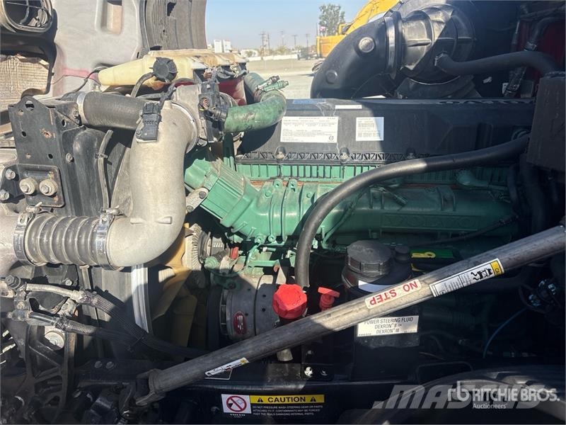 Volvo VNL Cavalos mecânicos