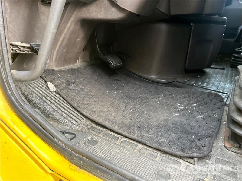 Volvo VNL 牵引车