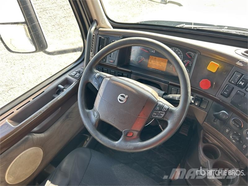 Volvo VNL Tegljači
