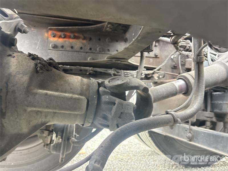 Volvo VNL 牵引车