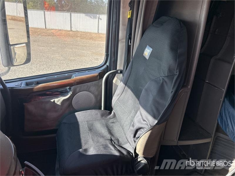 Volvo VNL Tegljači