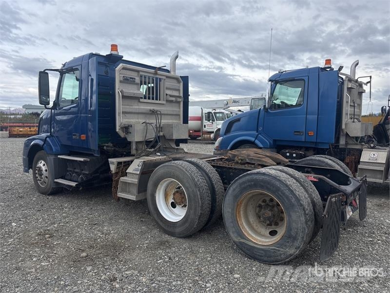 Volvo VNL 트랙터 유닛