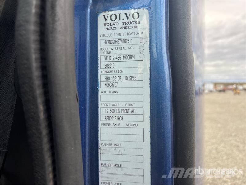Volvo VNL 트랙터 유닛