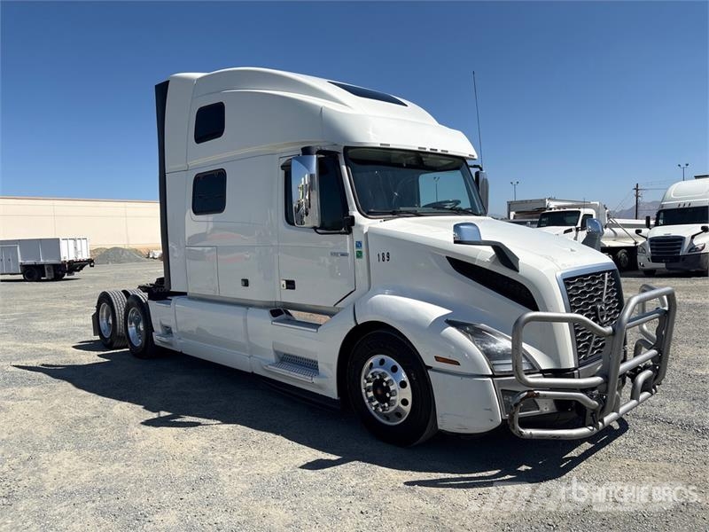 Volvo VNL Tegljači
