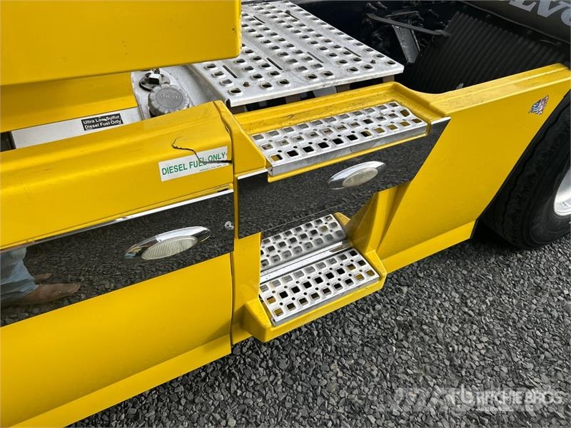 Volvo VNL 牵引车