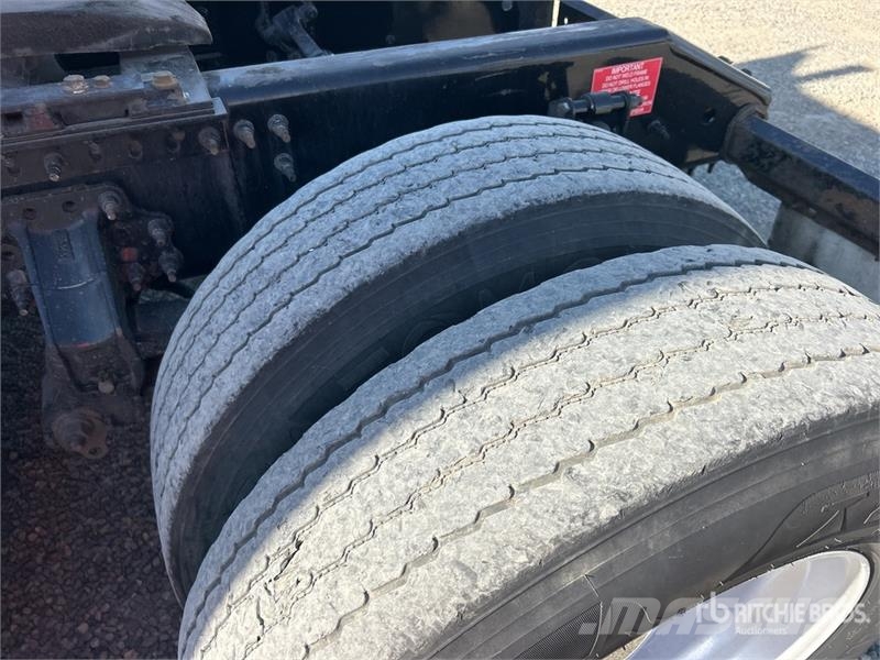 Volvo VNL Tegljači