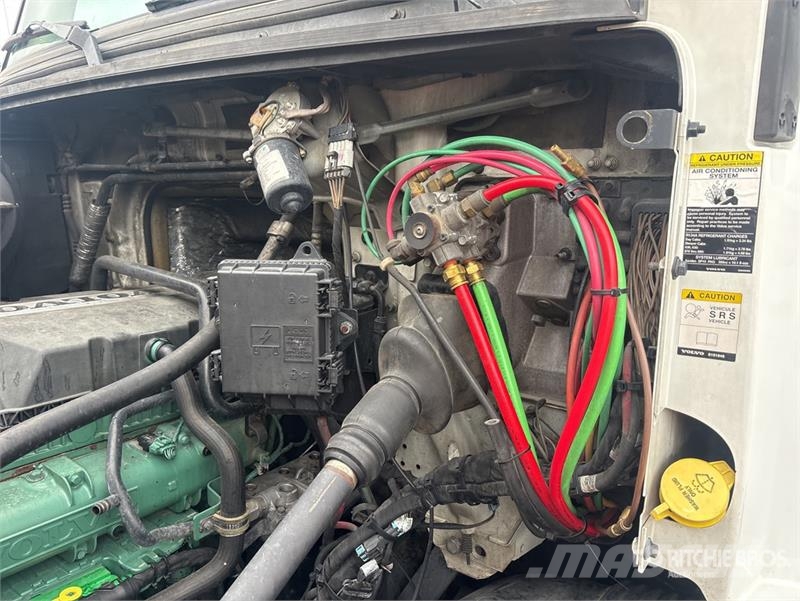 Volvo VNL 牵引车