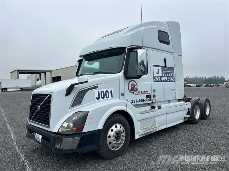 Volvo VNL Vilcēji