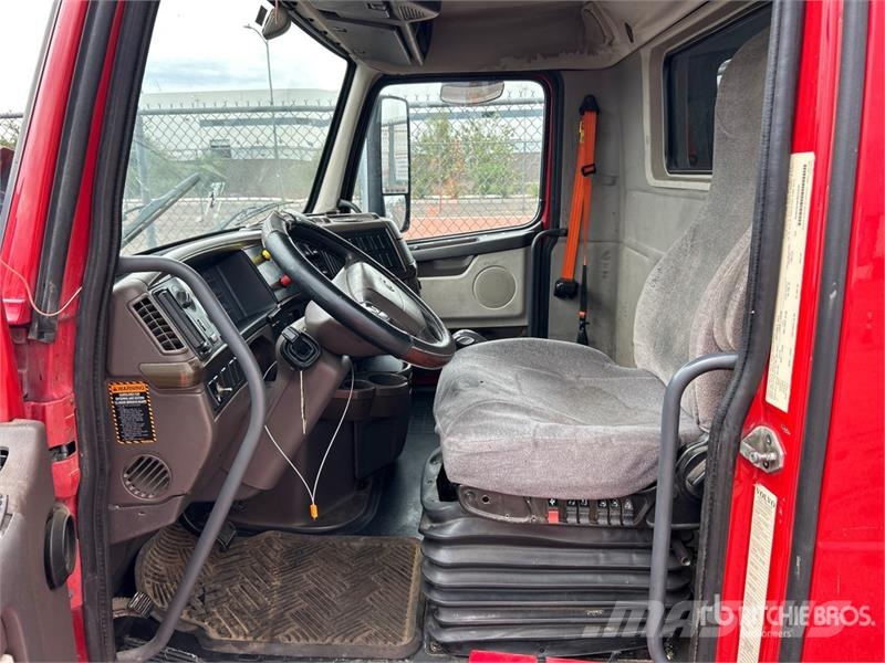 Volvo VNL Sattelzugmaschinen