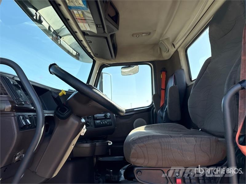 Volvo VNL Vlačilci