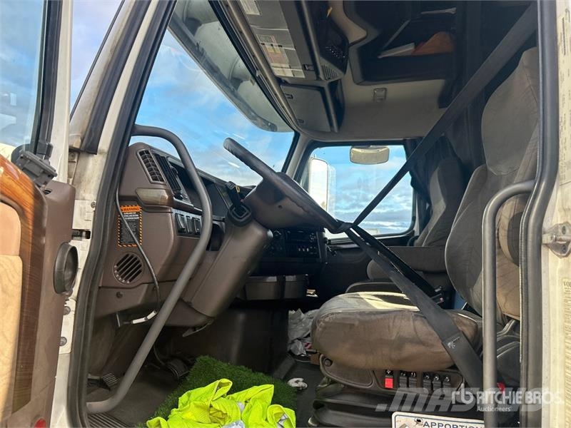 Volvo VNL Nyergesvontatók