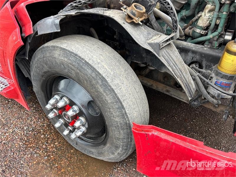 Volvo VNL Sattelzugmaschinen