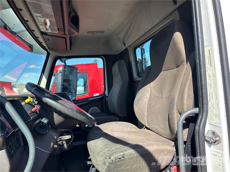 Volvo VNL Vilcēji