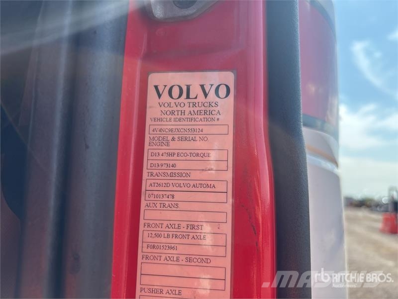 Volvo VNL Vilcēji