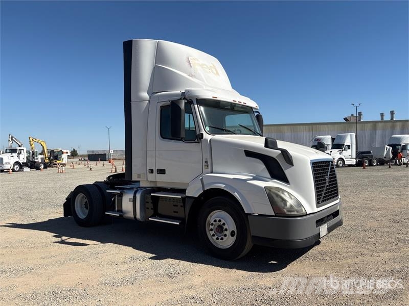 Volvo VNL Vlačilci