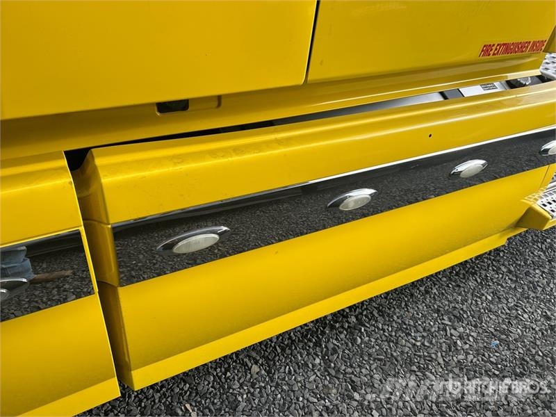 Volvo VNL 牵引车
