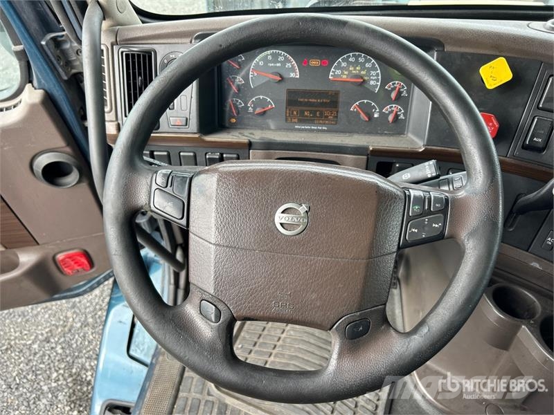 Volvo VNL 牵引车
