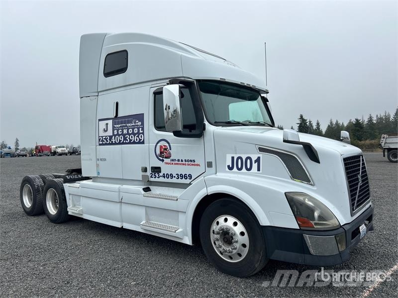 Volvo VNL Vilcēji