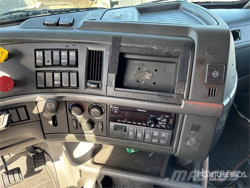 Volvo VNL Vilcēji