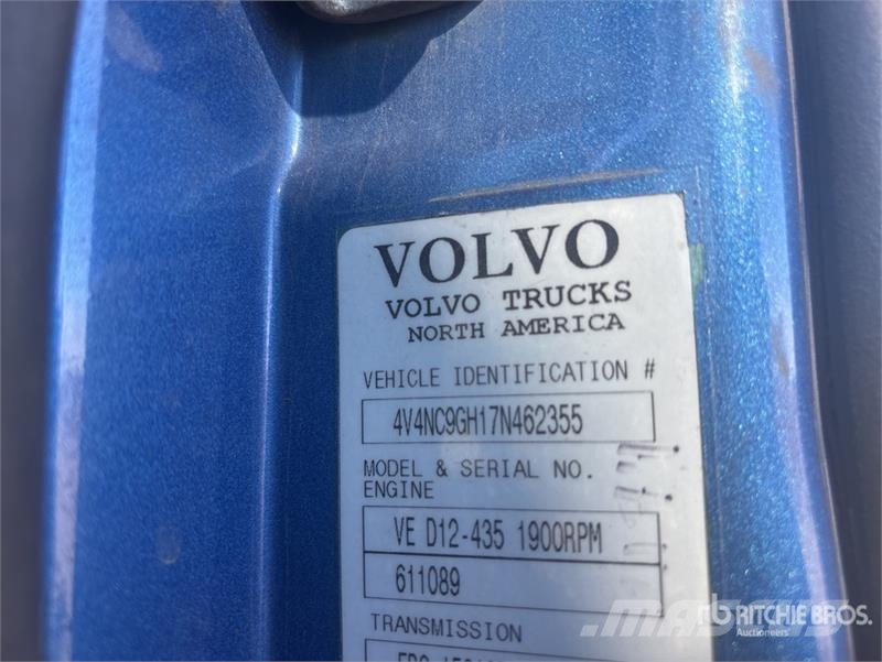 Volvo VNL300 트랙터 유닛