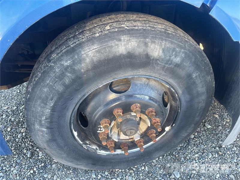 Volvo VNL300 트랙터 유닛