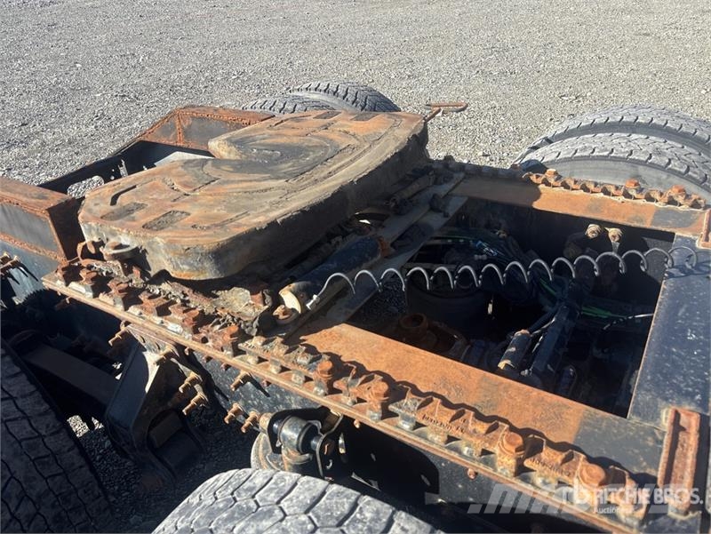 Volvo VNL300 트랙터 유닛