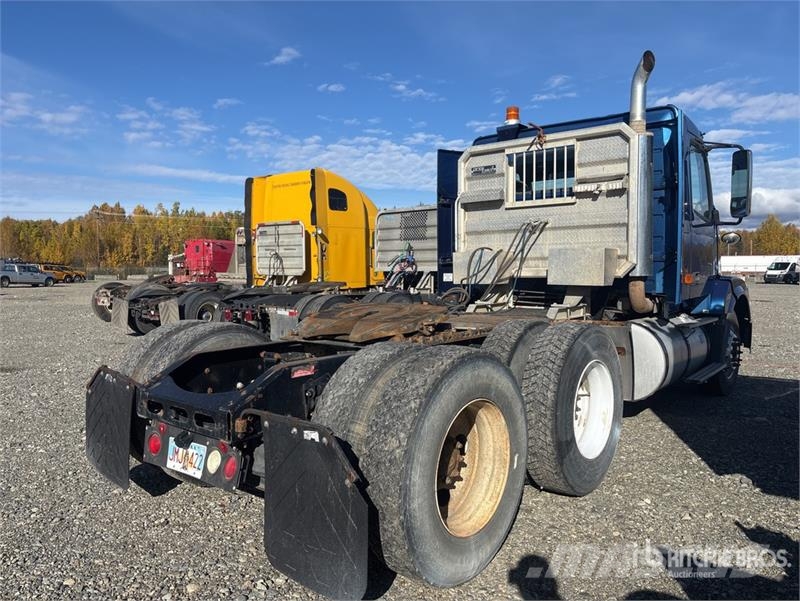 Volvo VNL300 트랙터 유닛