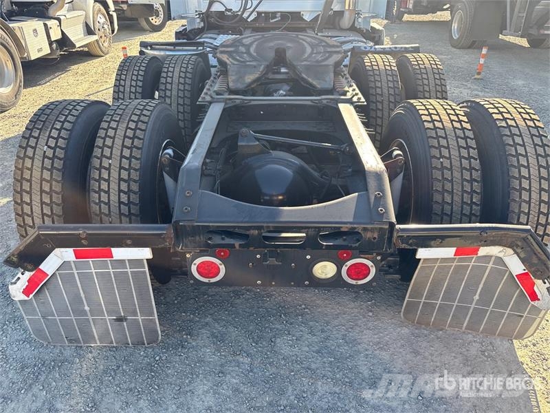 Volvo VNL300 6x4 T/A Day Cab Truck Tractor Trekkers