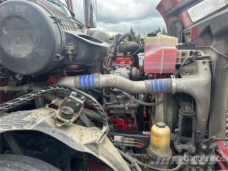 Volvo VNL300 6x4 T/A Day Cab Truck Tractor Trekkers