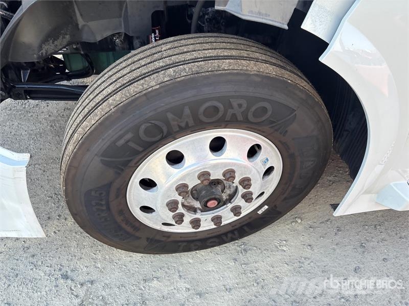 Volvo VNL300 6x4 T/A Day Cab Truck Tractor Trekkers