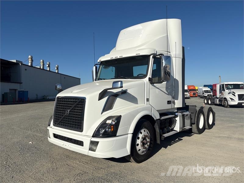 Volvo VNL300 6x4 T/A Day Cab Truck Tractor Trekkers