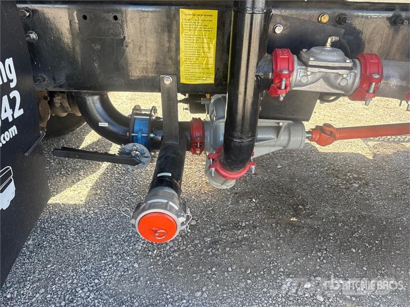Volvo VNL300 6x4 Water Truck Цистерни за вода
