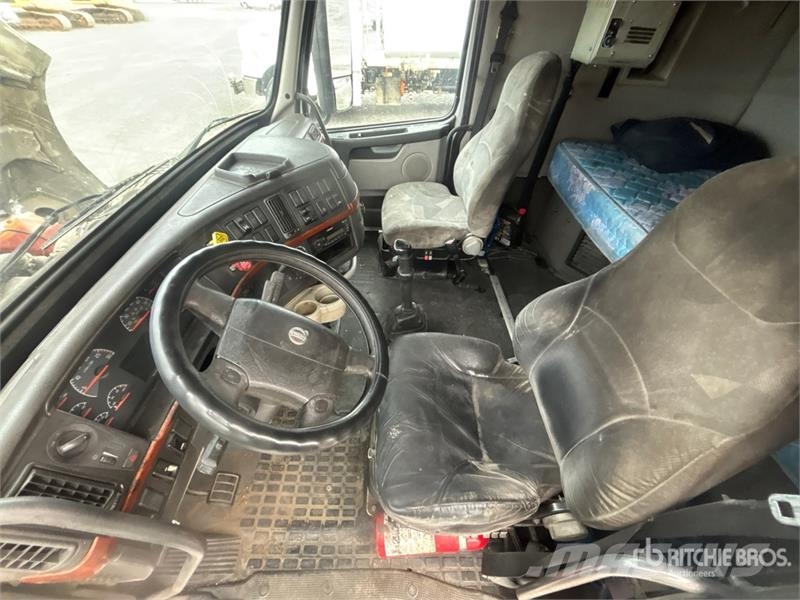 Volvo VNL630 Tracteur routier