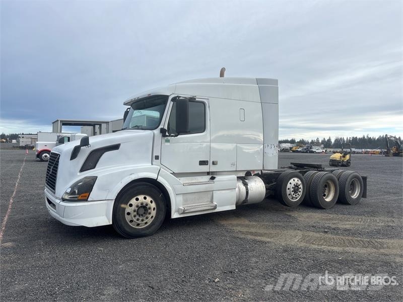 Volvo VNL630 Tracteur routier