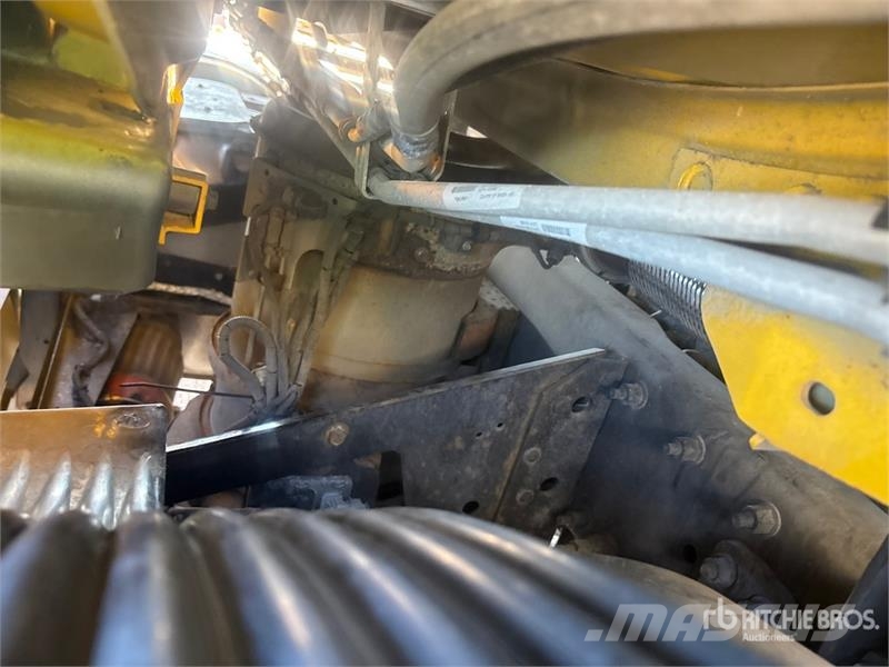 Volvo VNL670 牵引车