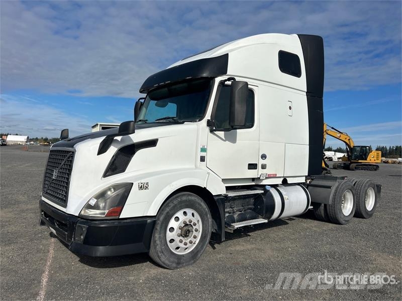 Volvo VNL670 Vilcēji