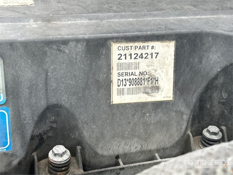 Volvo VNL670 وحدات الجر