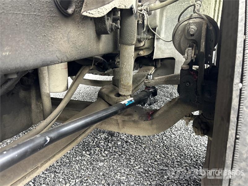 Volvo VNL670 وحدات الجر