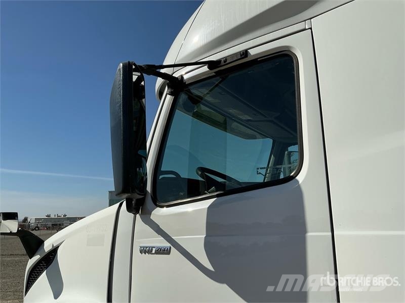 Volvo VNL760 Vlačilci