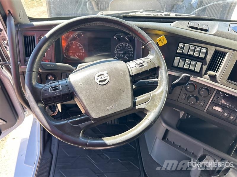 Volvo VNL760 Τράκτορες