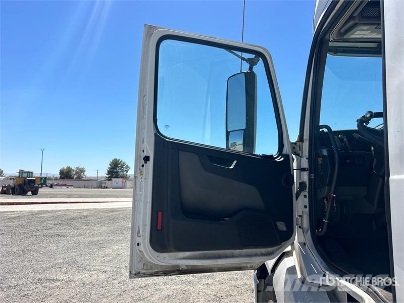 Volvo VNL760 Tahače