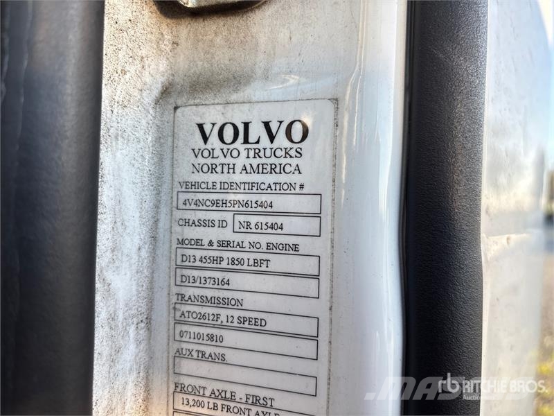Volvo VNL760 Vilcēji