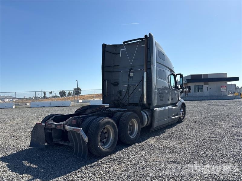 Volvo VNL760 Prime Movers