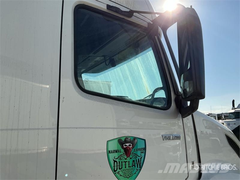 Volvo VNL760 Vlačilci